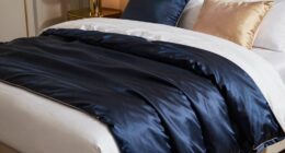 top king silk comforters