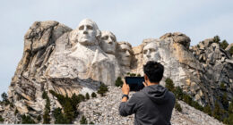 Mount Rushmore, South Dakota, United States Surges In Global Coverage